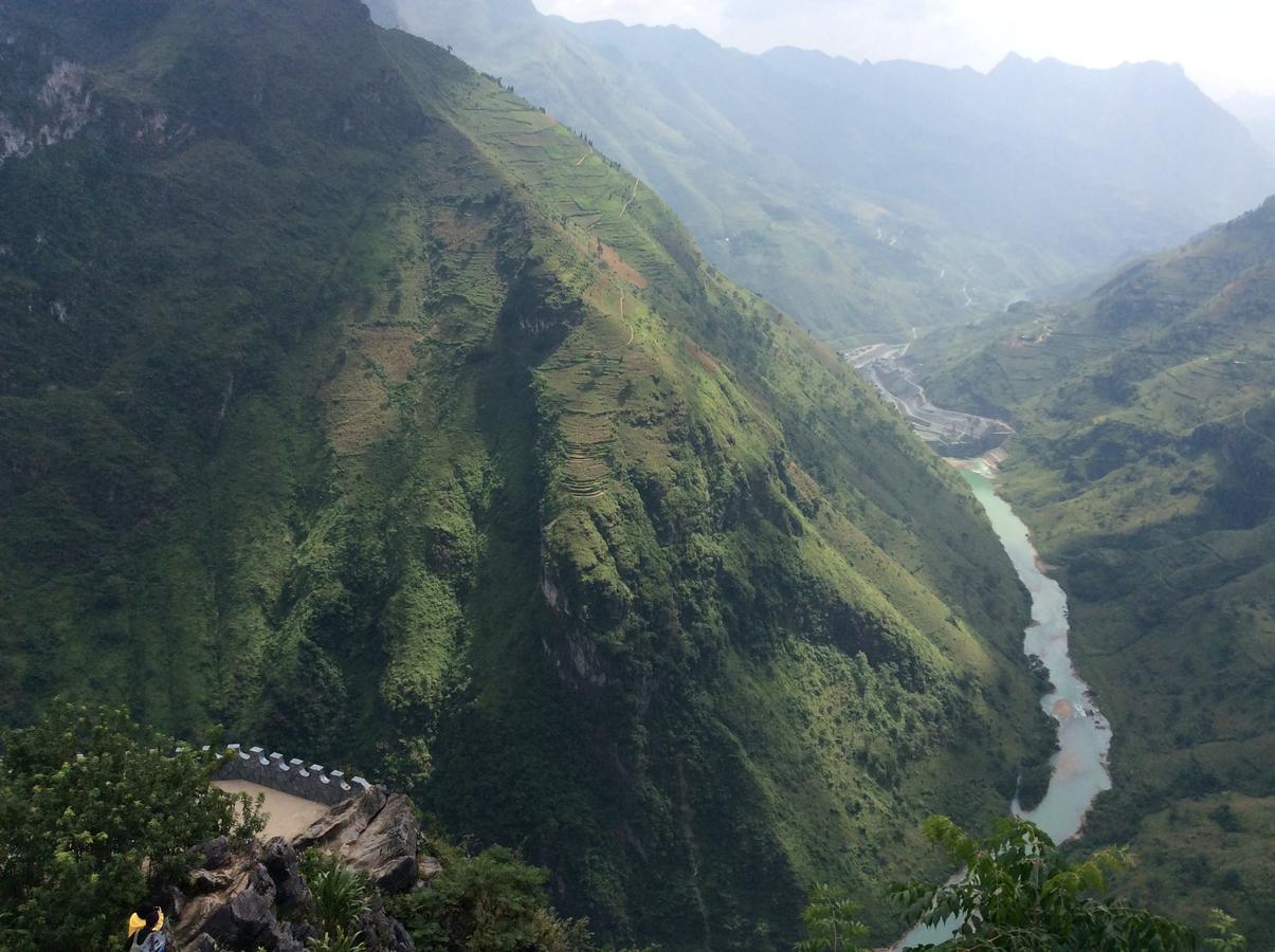 Huong Thao 2 Hotel Ha Giang Exterior foto